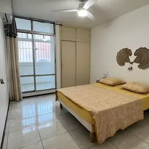  Appartement Proche Aeroport Au Rez-de-chaussee